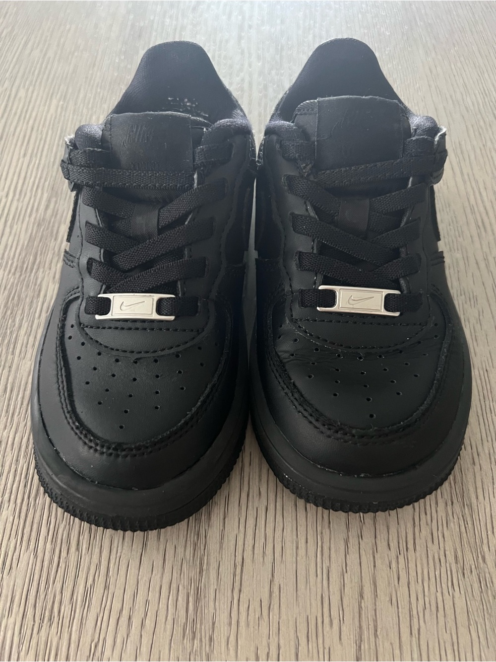 Nike  Force 1 easy on  toddler boy Black Leather Low-Top Sneakers